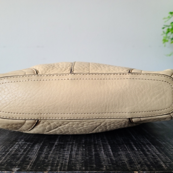 Coach Vintage Pebbled Leather Crossbody Bag #F12319 - Picture 5 of 11